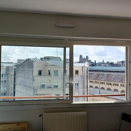 Le Panoramique Apartment Bourges Bagian luar foto