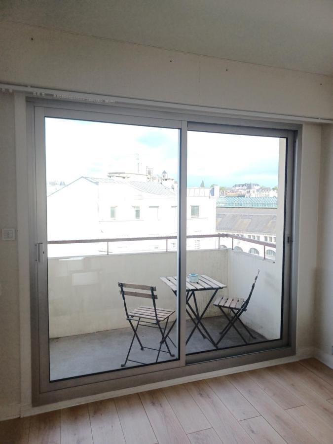 Le Panoramique Apartment Bourges Bagian luar foto